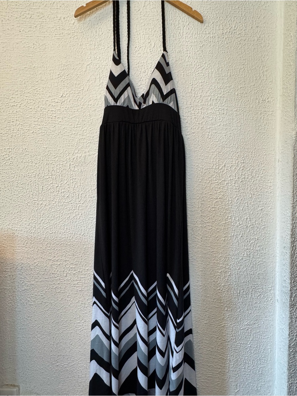 Derek Heart Black and White Chevron Halter Maxi Dress